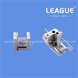 GL867AO Pneumatic Left Compensating Guide Foot 4x4mm with PF867D Double Needle Feeding Foot for Durkopp 867
